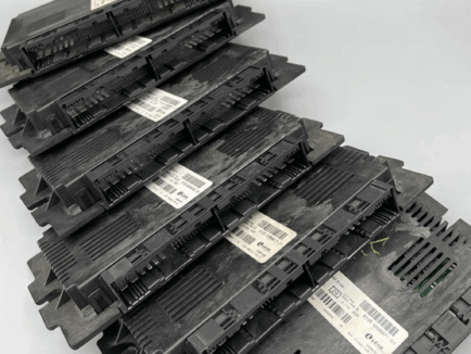 BMW FRM Fußraummodul Reparatur